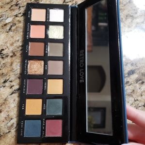 Bad Habit Retro Love Eyeshadow Palette